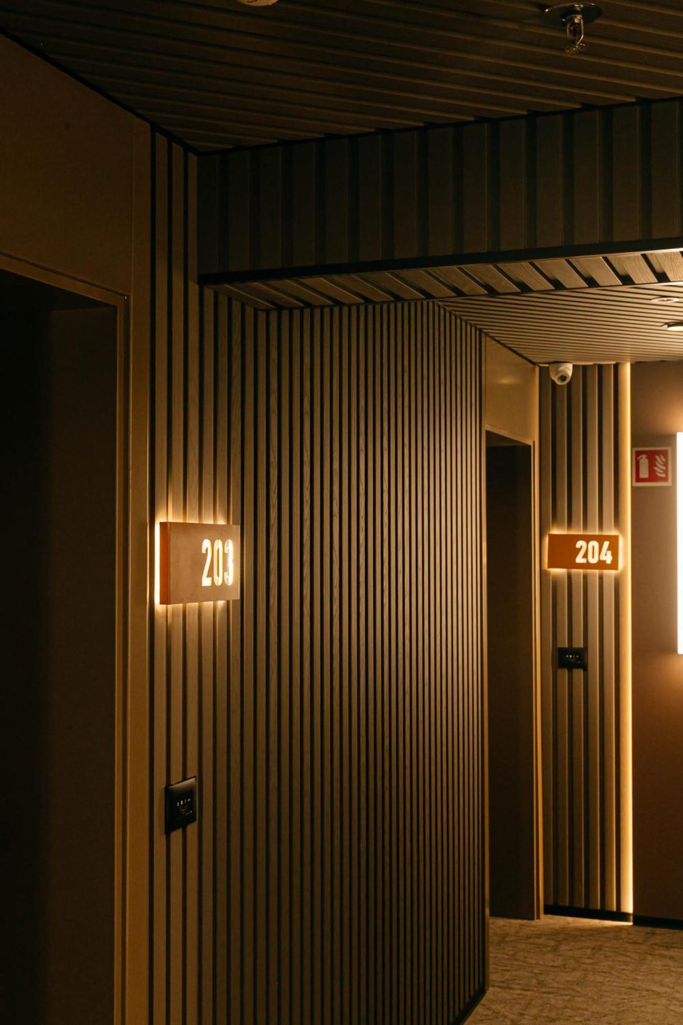 Hotel Medistone Omiš Exterior foto